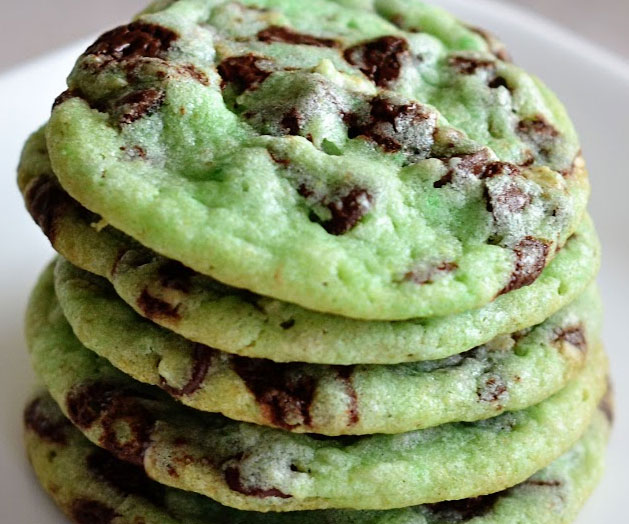 Easy Mint Chocolate Chip Cake Easy Mint Chocolate Chip Cake