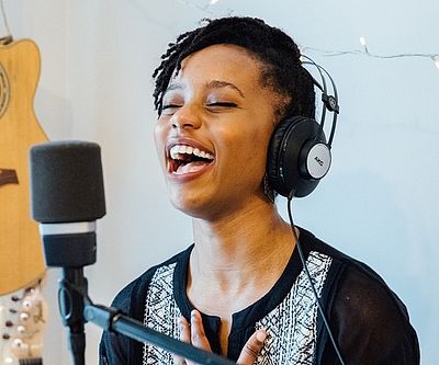 Make Your Living Room a Jazz Lounge