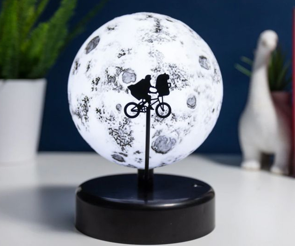 ET Moon Lamp