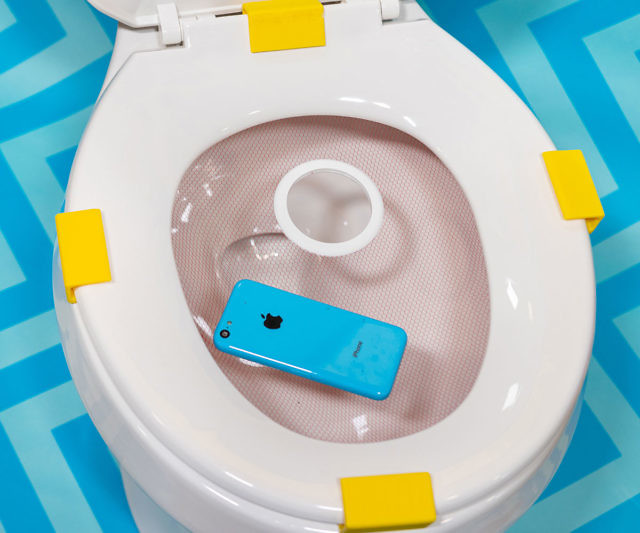 Cellphone Crapper Catcher