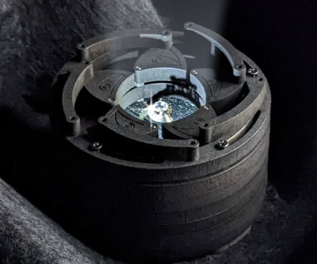 Moving Gears Engagement Ring Box