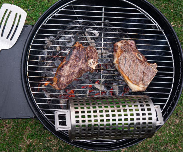 BBQ Dragon Rolling Grill Basket