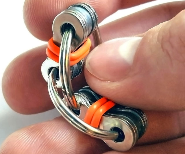 Chain Link Fidget Toy