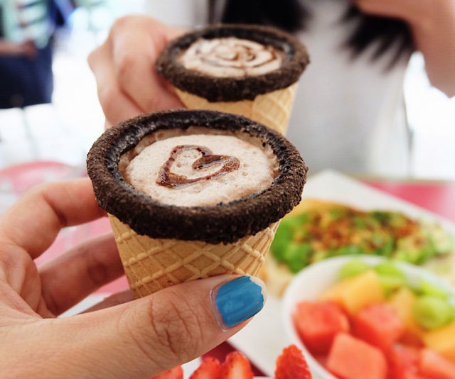 Edible S’mores Waffle Shot Cups