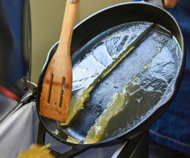 Frying Pan Cooking Oil Solidifier Powder