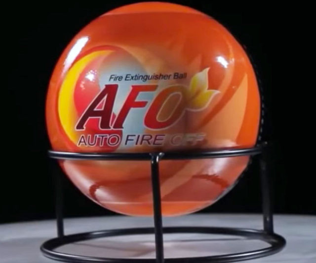 Throwable Fire Extinguisher Ball
