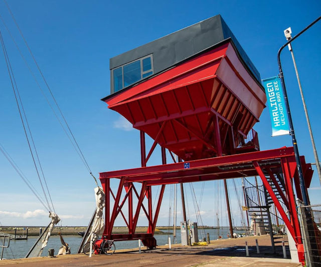 Harbor Suite Tower Airbnb