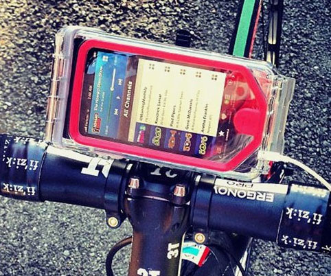 iphone bike case