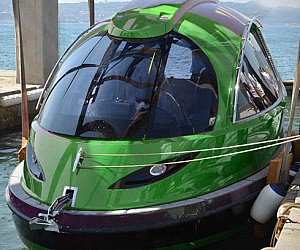 Jet Capsule Mini Luxury Yacht