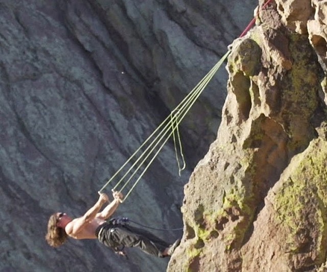 Portable Body Weight Training Device