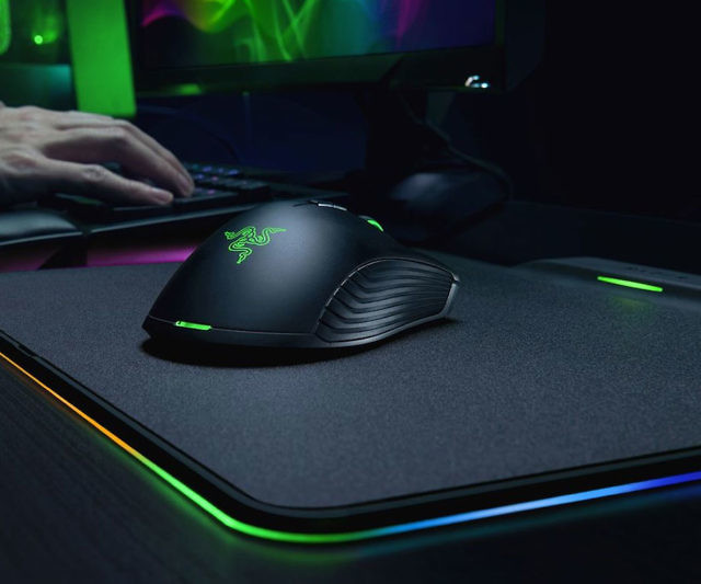 Razer Wireless Charging Mousepad