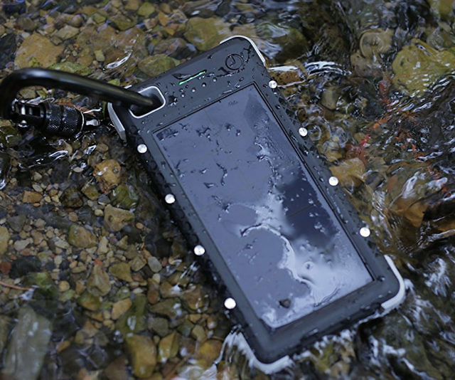 Rugged Solar Charger & Flashlight