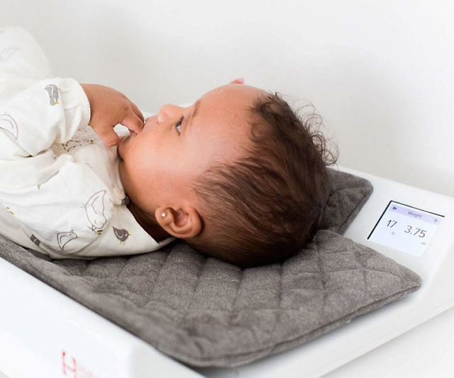 Smart Baby Changing Pad & Scale