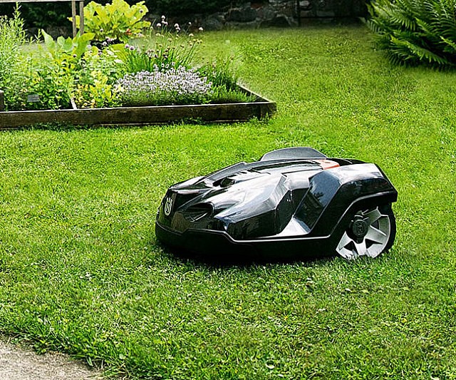 Smart Automatic Lawn Mower