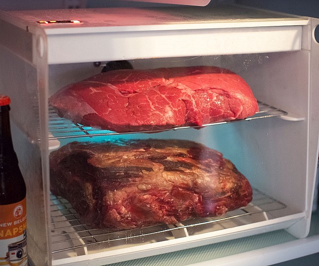 Compact Dry Age Steak Box