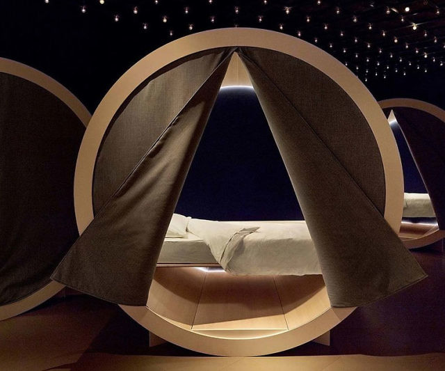 The Dreamery Sleeping Lounge