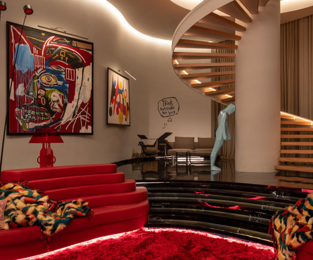 The Glass Onion Home