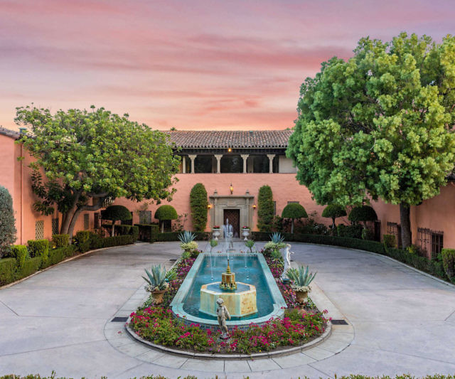 The Godfather Horse Head Mansion