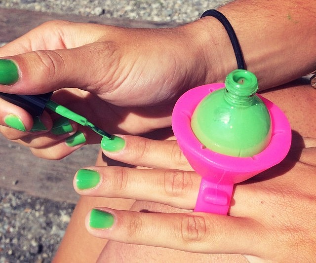 Nail Polish Holder Wearable Nail Polish Holder