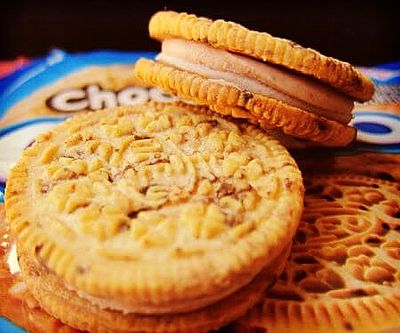 Oreo Choco Chip Sandwich Cookies